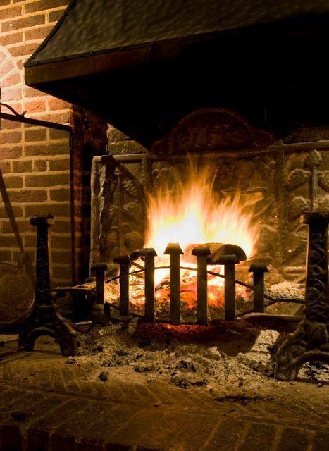The George Inn Robertsbridge Buitenkant foto